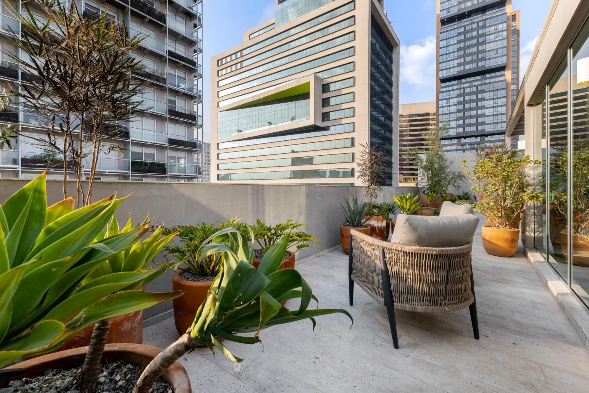Capitalia - Luxury Apartments - Edgar Allan Poe Mexico City Exterior photo