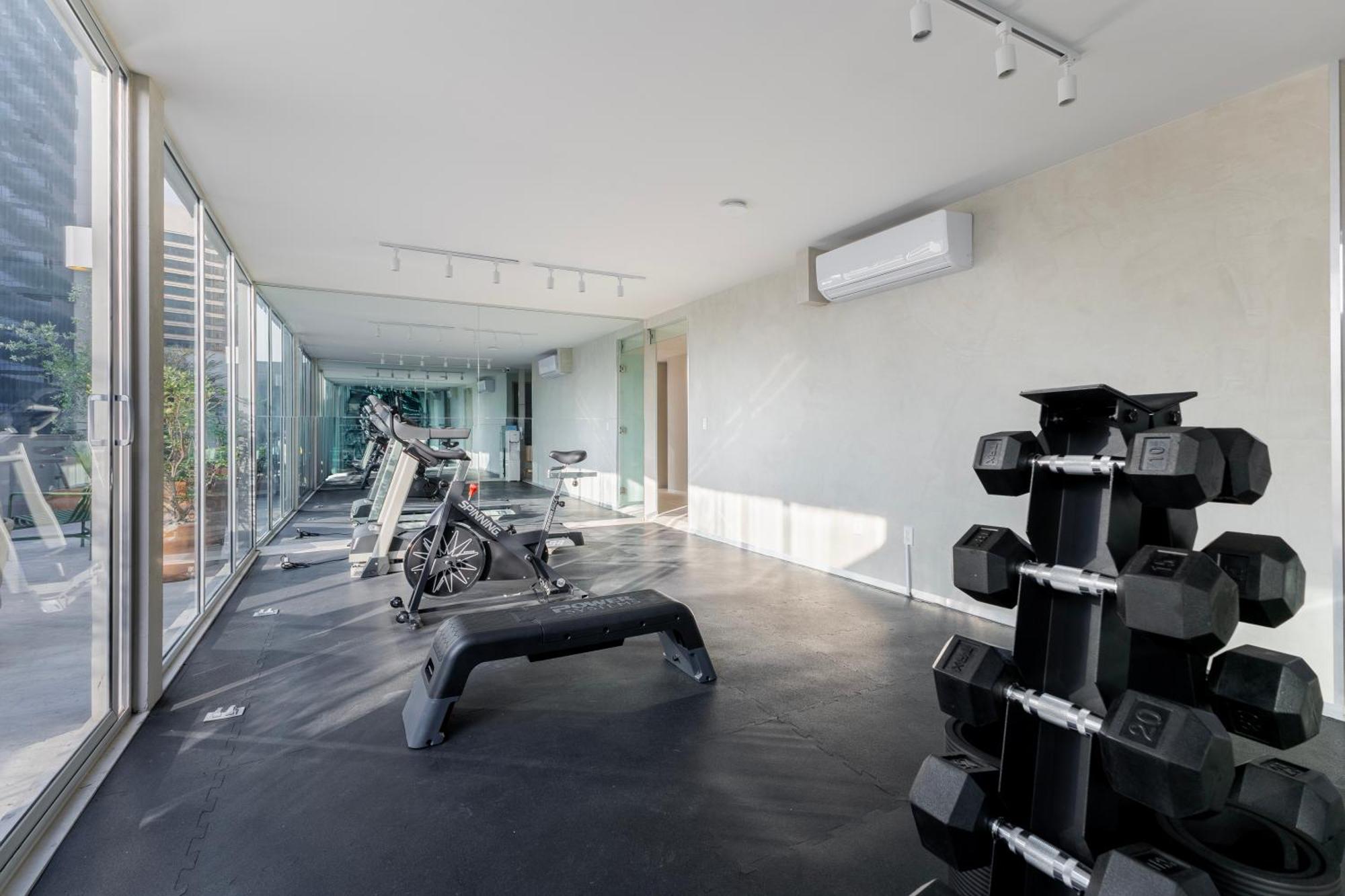 Capitalia - Luxury Apartments - Edgar Allan Poe Mexico City Exterior photo