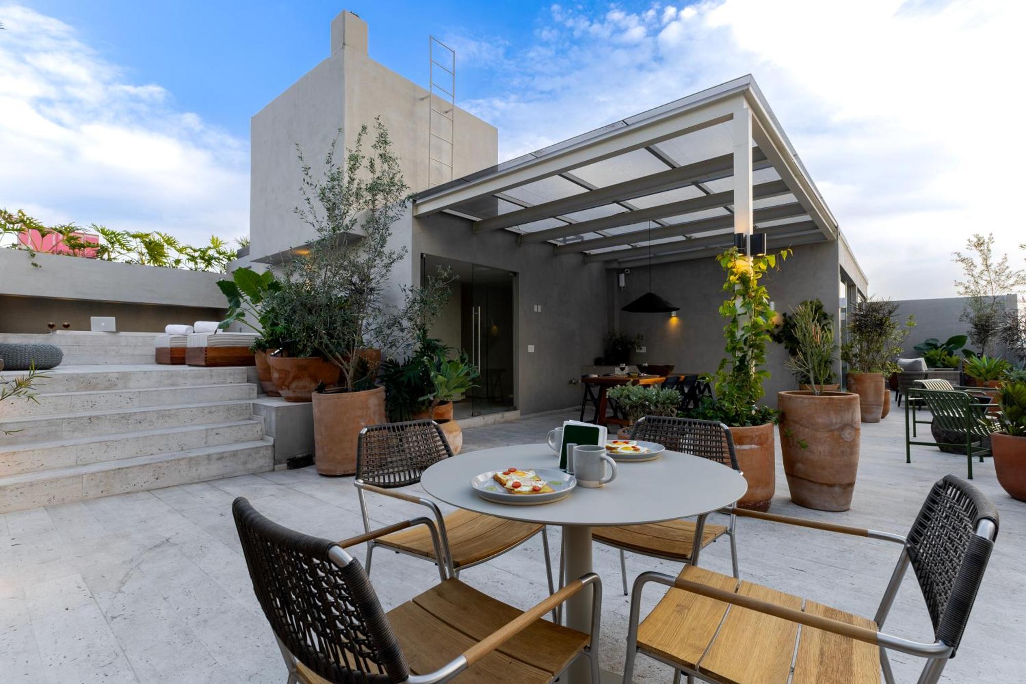 Capitalia - Luxury Apartments - Edgar Allan Poe Mexico City Exterior photo